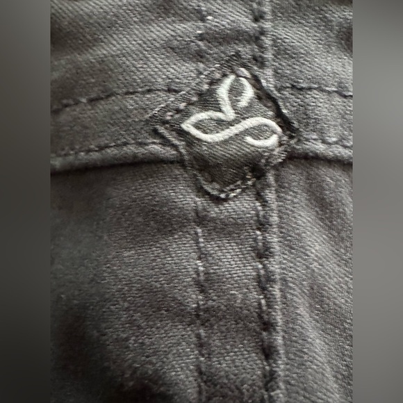 Prana Black outdoor hiking activewear pant. Size 6/27” inseam - Picture 5 of 7